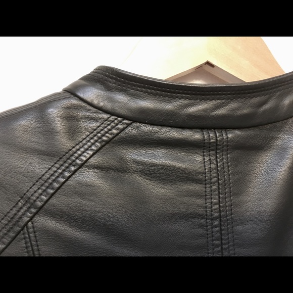 Calvin Klein black vegan leather moto jacket SzSml - Picture 7 of 8